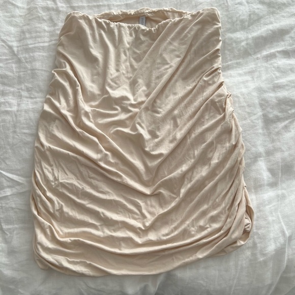 Indah Cream Set - Picture 8 of 8